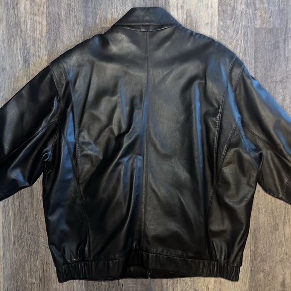 Andrew Marc Leather Jacket - Picture 9 of 14